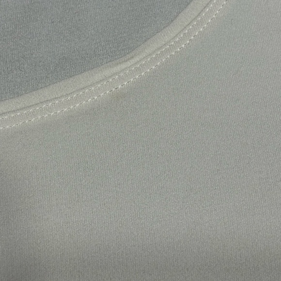 Eileen Fisher Cream Short Silk Blouse - Picture 5 of 7